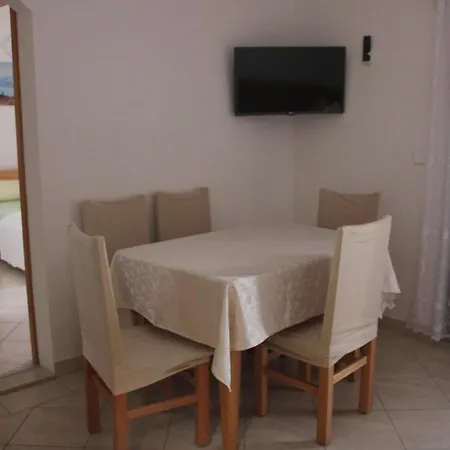 Apartments Villa Macola Trogir Exterior photo