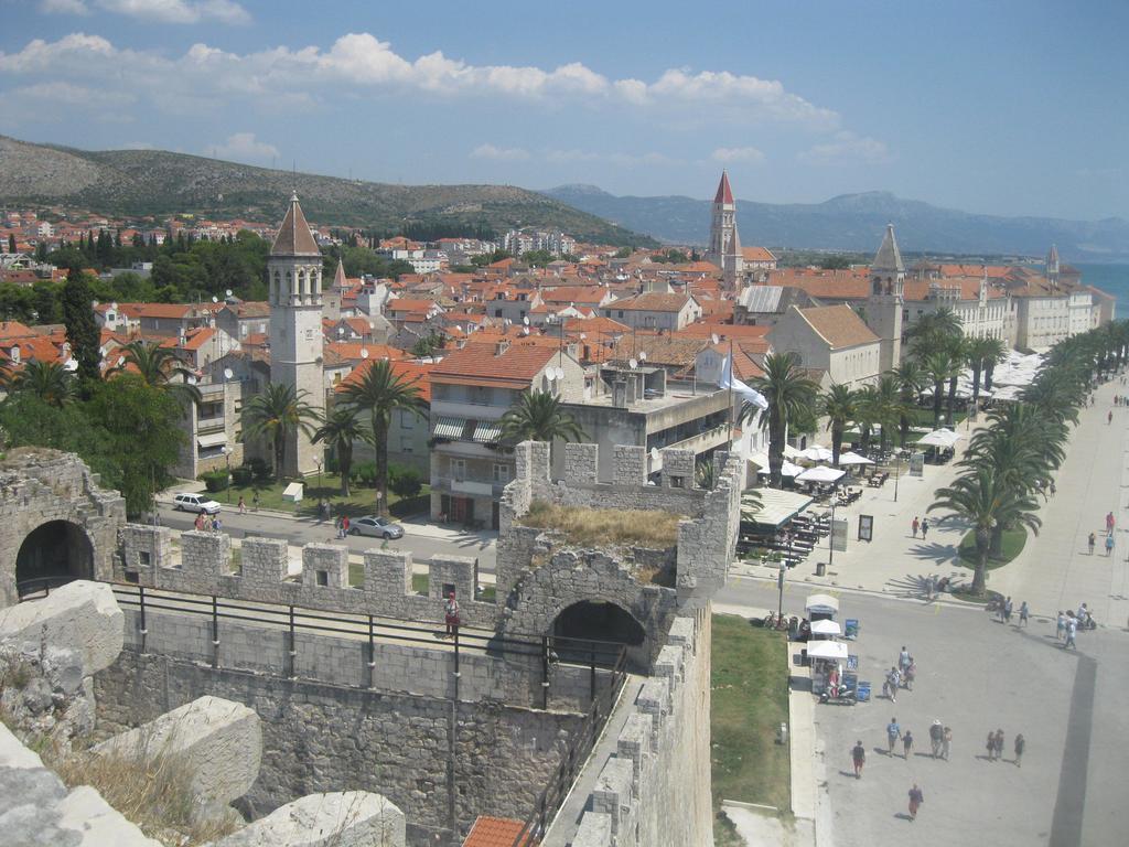 Macola * Trogir